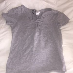 Shirt thats stretchy